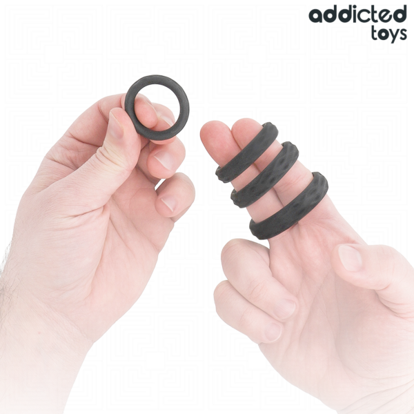 Sada čtyř texturovaných erekčních kroužků Addicted Toys různých velikostí
