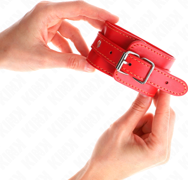 Červená pouta na zápěstí Kink Thin Wrist Restraints Red