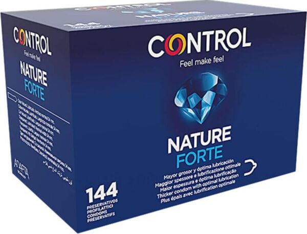 Kondomy Control Nature v balení 144 kusů