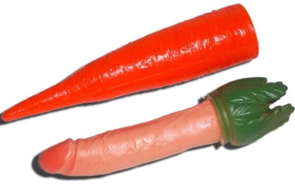 Erotická žertovinka Diablo Picante Penis Carrot, plastová mrkev s překvapením v podobě penisu uvnitř