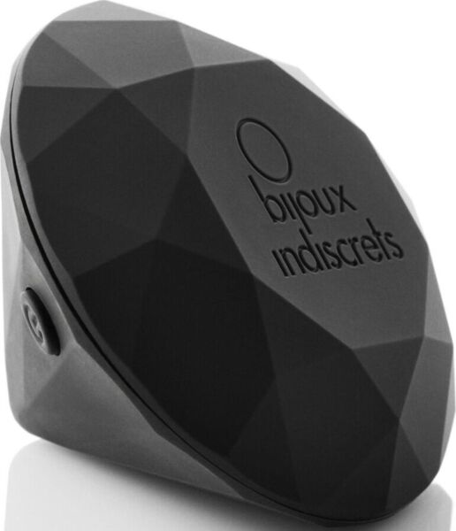 Vibrátor na klitoris Bijoux Indiscrets Twenty One Matte Black ve tvaru diamantu s matným černým povrchem